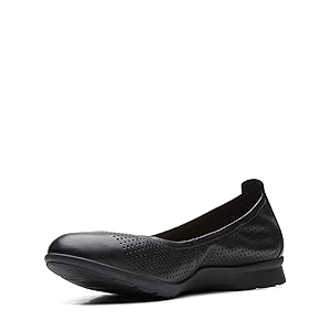 Amazon.com | Clarks Jenette Ease Ballet Flat, Black Leather